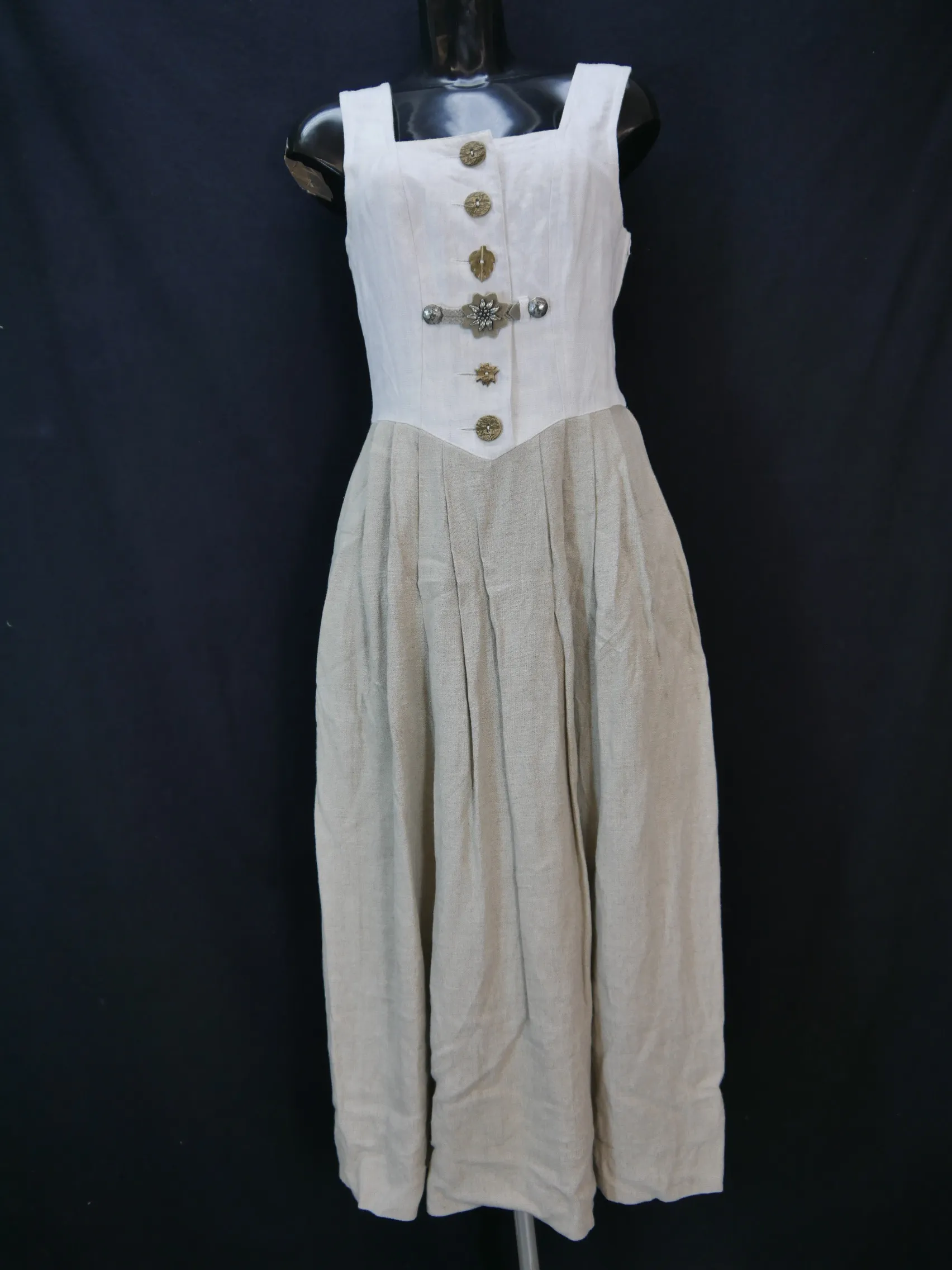 Beige Leinen mit Edelweißschliese phantastisches Landhaus Kleid Trachten Gr.38